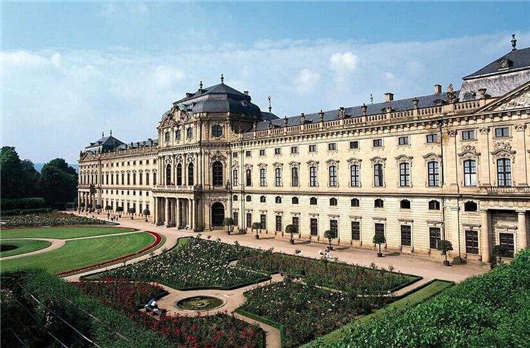 2019<a style='color:#268bd1;cursor:pointer;' href='/ymzc.html'><a style='color:#268bd1;cursor:pointer;' href='/ymzc.html'><a style='color:#268bd1;cursor:pointer;' href='/ymzc.html'><a style='color:#268bd1;cursor:pointer;' href='/ymzc.html'>德國(guó)移民政策</a></a></a></a>詳細(xì)解讀，德國(guó)生活都靠它！（下）