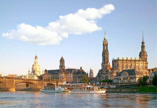 茲韋列夫擺脫美國公開賽的危機(jī) 茲韋列夫擺脫美國公開賽的危機(jī)