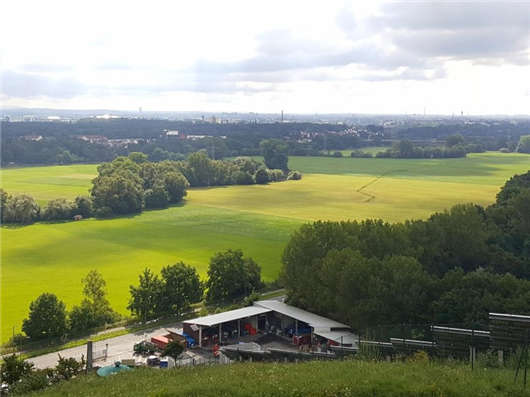 紐倫堡深受“埋怨”的表面學(xué)校系統(tǒng) 紐倫堡深受“埋怨”的表面學(xué)校系統(tǒng)