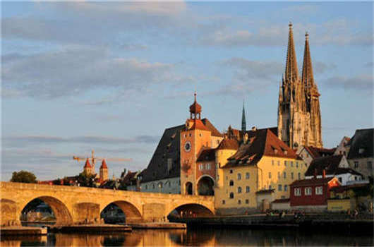 德國汽車工業(yè)背景介紹 德國汽車工業(yè)背景介紹