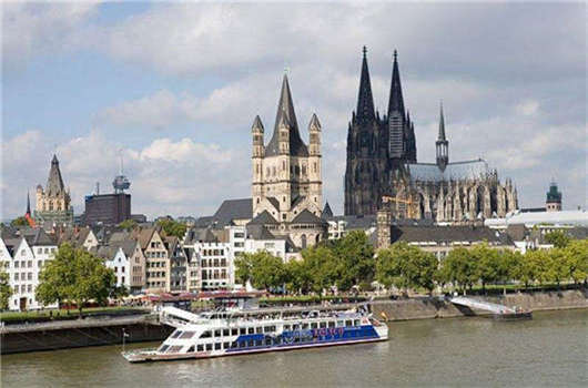 2020年去留學，準備好這些行李足以！