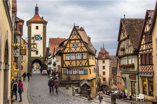 申請<a style='color:#268bd1;cursor:pointer;' href='/'>移民德國</a>,德國移民途徑解析! 申請移民德國,德國移民途徑解析!