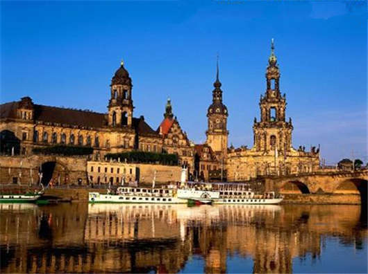 德國(guó)歐盟藍(lán)卡好申請(qǐng)嗎?申請(qǐng)條件、費(fèi)用介紹 德國(guó)歐盟藍(lán)卡好申請(qǐng)嗎?申請(qǐng)條件、費(fèi)用介紹