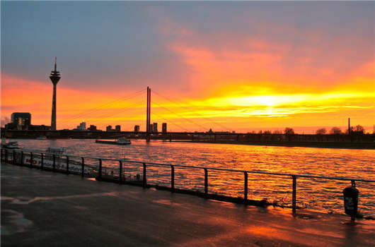 辦理<a style='color:#268bd1;cursor:pointer;' href='/'>移民德國</a>,德國的社會(huì)福利保障介紹 辦理移民德國,德國的社會(huì)福利保障介紹