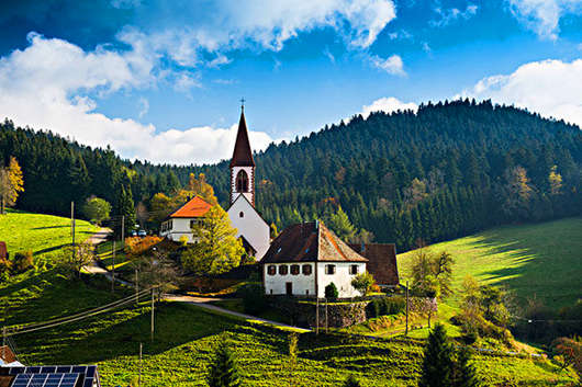 <a style='color:#268bd1;cursor:pointer;' href='/'>德國移民</a>新契機:德國政府公布吸引外國工人的法律草案 德國移民新契機:德國政府公布吸引外國工人的法律草案